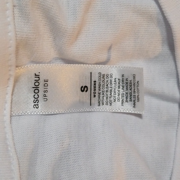 CYCLEBAR NWT Muscle Tank size Small - Picture 3 of 6